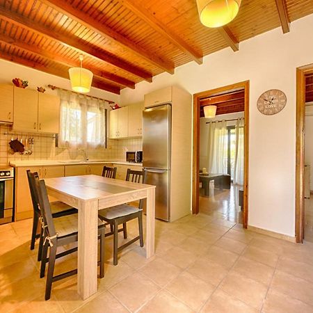 Cozy Family Friendly Apartment With Large Garden Close To Beaches - Dirella Kynopiástai Exterior foto