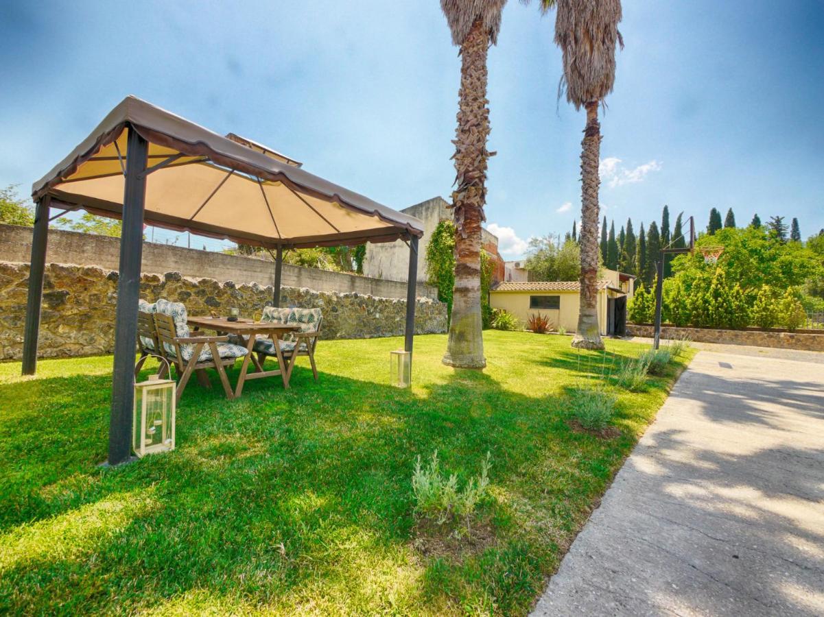 Cozy Family Friendly Apartment With Large Garden Close To Beaches - Dirella Kynopiástai Exterior foto
