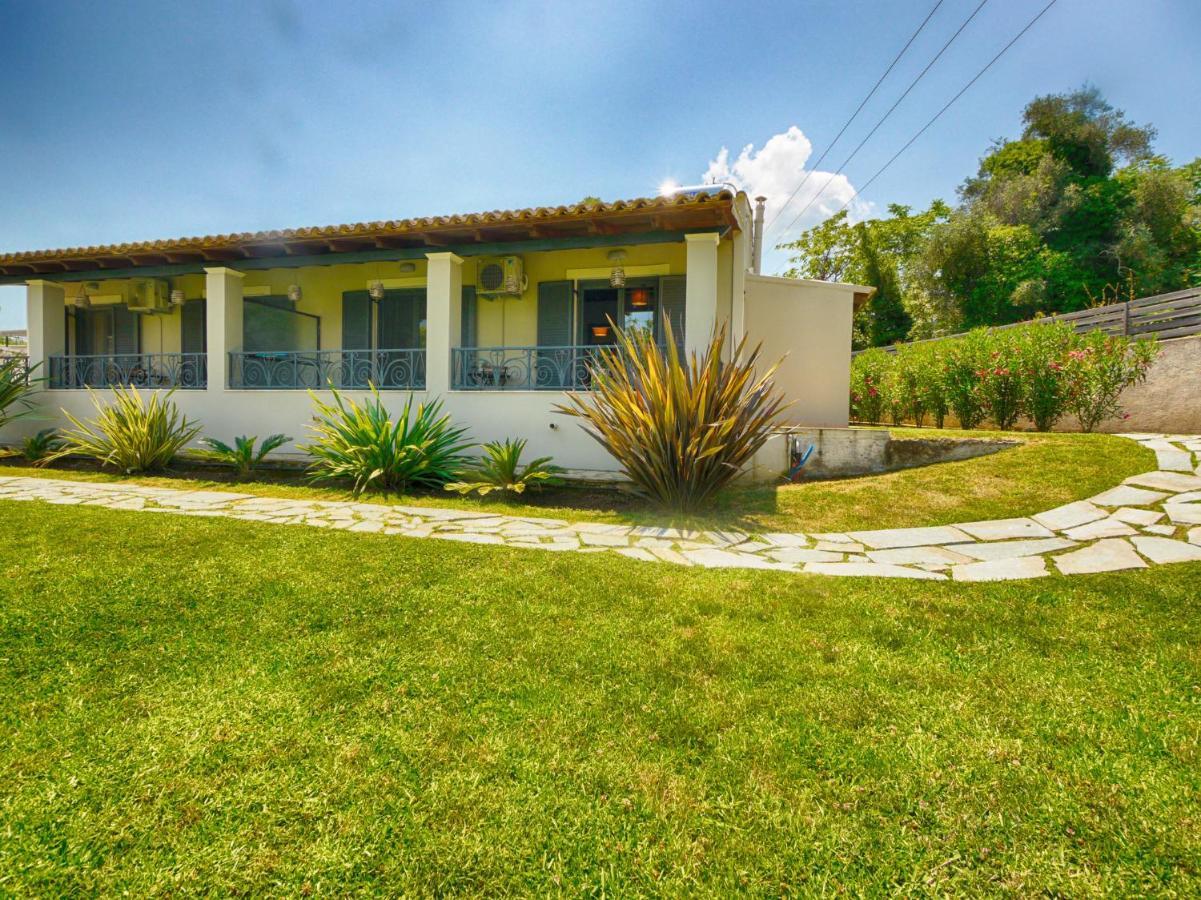 Cozy Family Friendly Apartment With Large Garden Close To Beaches - Dirella Kynopiástai Exterior foto