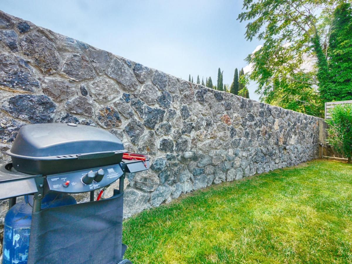 Cozy Family Friendly Apartment With Large Garden Close To Beaches - Dirella Kynopiástai Exterior foto