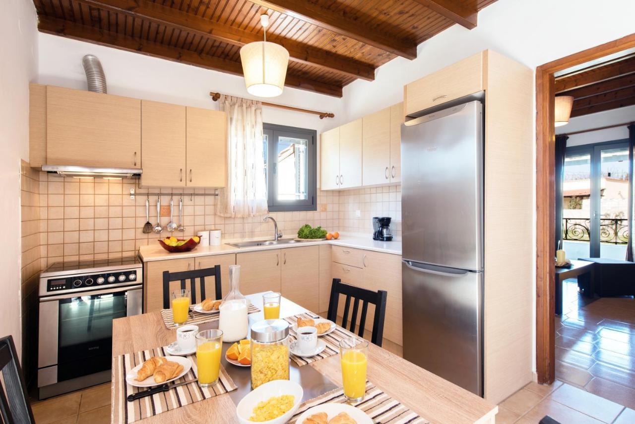 Cozy Family Friendly Apartment With Large Garden Close To Beaches - Dirella Kynopiástai Exterior foto